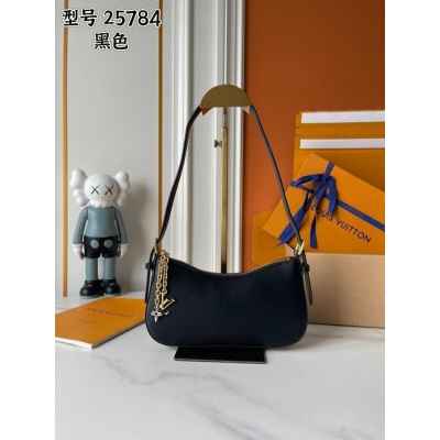 루* 포쉐트 LV 블룸