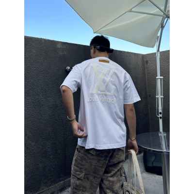 루* LV 로고 자수 반팔 티셔츠