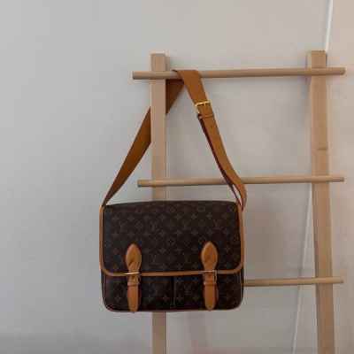 루* 사첼 메신져