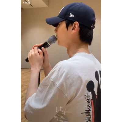 스** 크라운 수입 반팔티셔츠