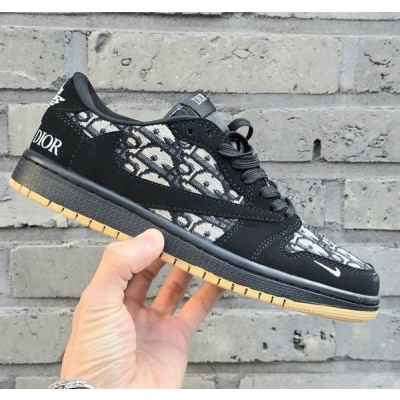 디* X 나** AIR JORDAN 1 로우