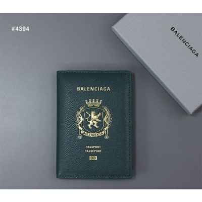 발**** 패스포트 버티컬 바이폴드 지갑